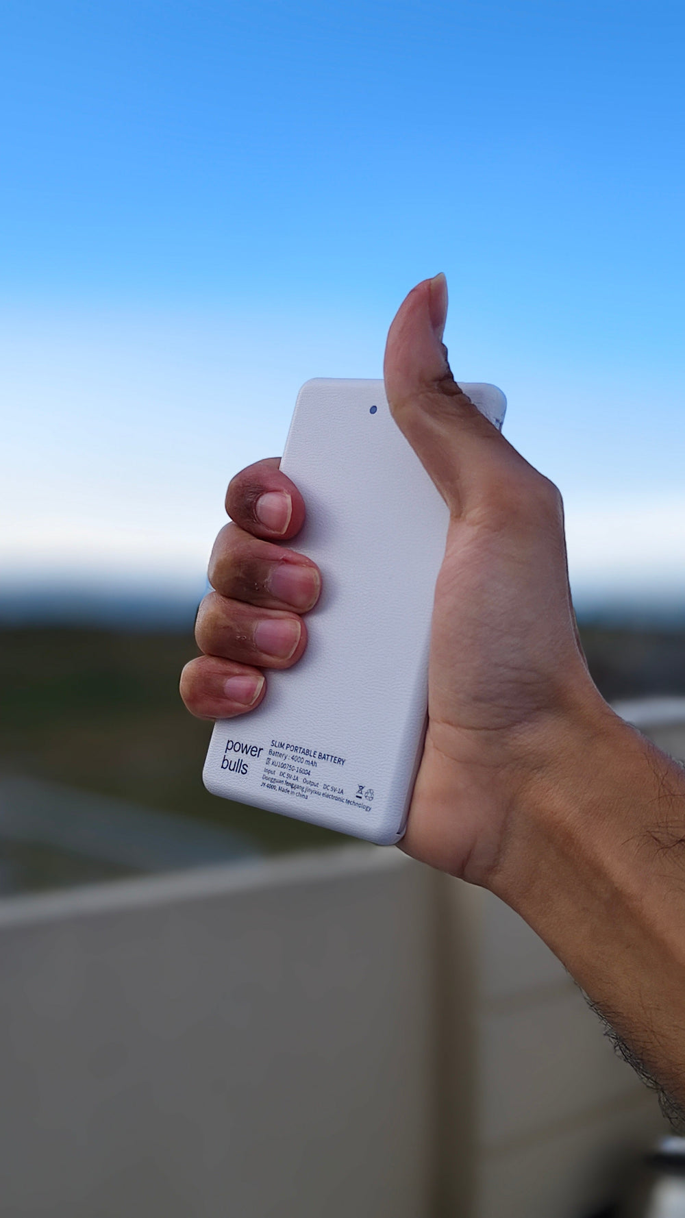Ultra slim 3-in-1 Power Bank-High Quality Portable - product image 6