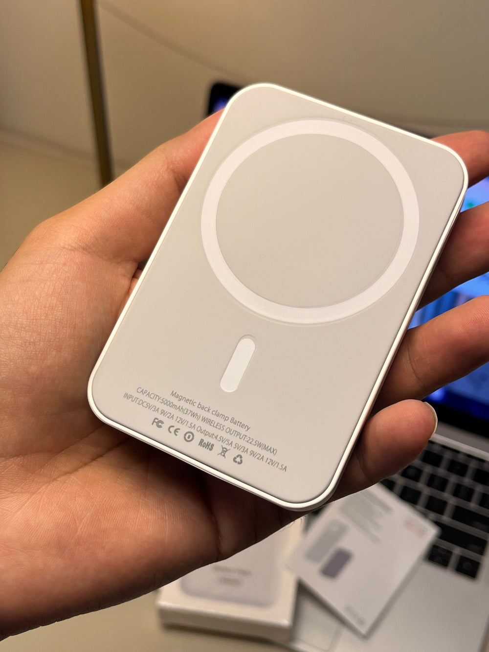 DIMIQI Magsafe PowerBank 22.5w Fast charge For Iphone And Android - product image 6